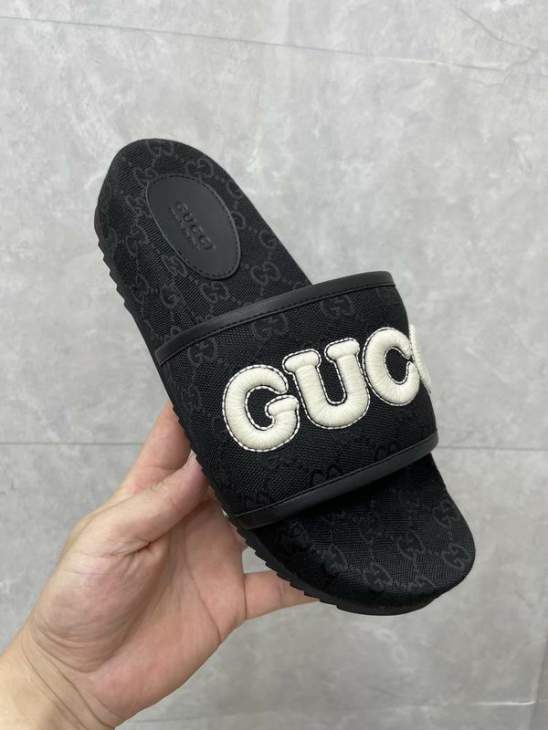 Picture of Gucci Slippers _SKUGuccisz36-4239-46mnf01032310